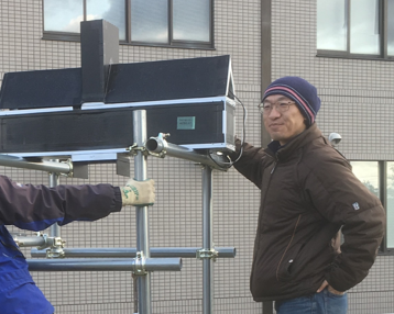 降雪観測の設営